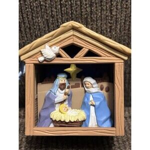 Avon The First Christmas Light-Up Ornament Nativity Scene Mary Joseph Jesus 1994